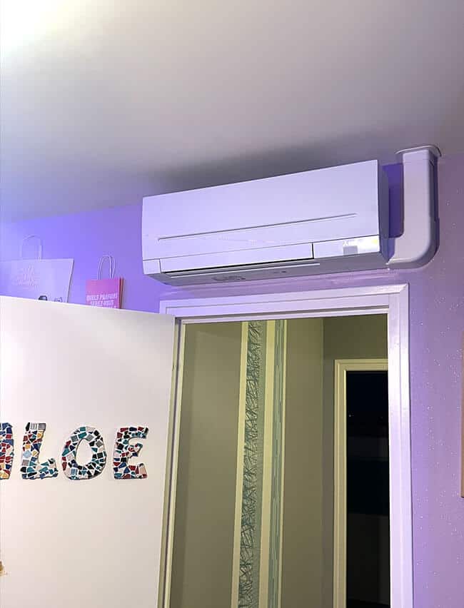 climatisation réversible installée dans une chambre d'enfant par KALTEA Nancy