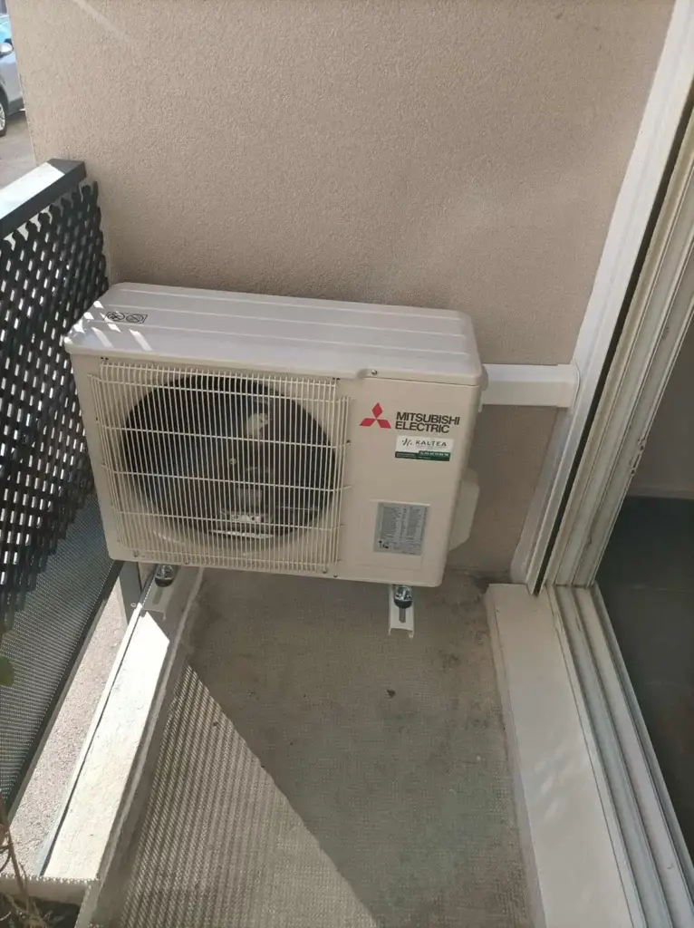 Installation d'un groupe-exterieur mitsubishi electric par KALTEA Aubagne