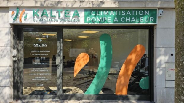 Devanture de l'agence KALEA Courbevoie, spécialise du chauffage et de la climatisation